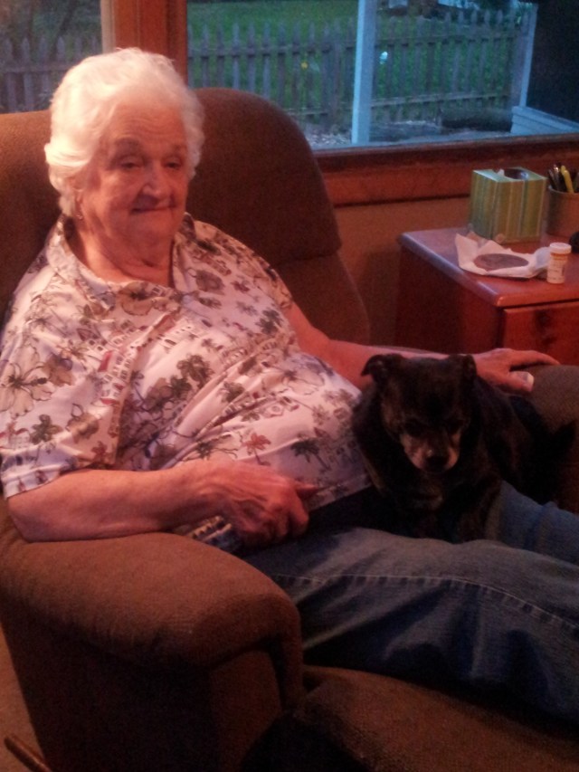 Aunt Joyce an Ruh Roh